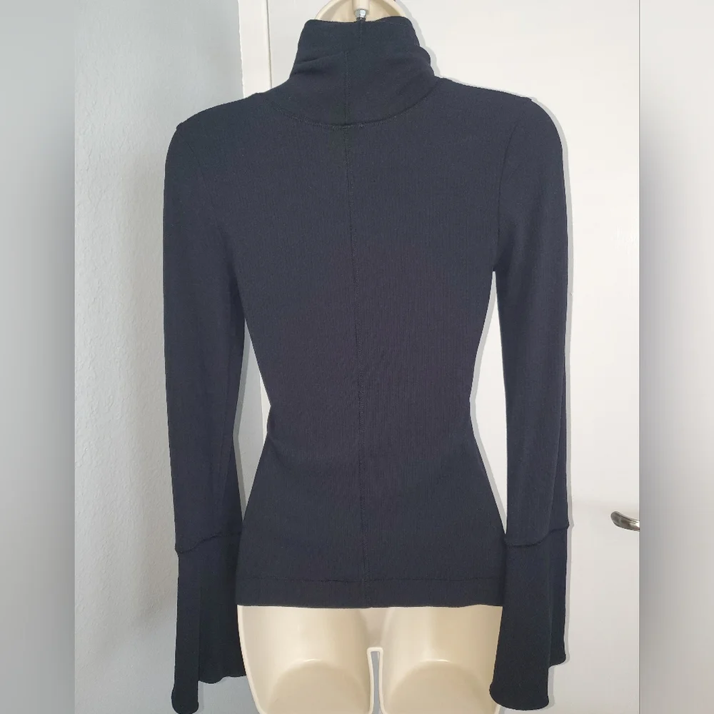 Intimately FP Sydney Top - Picture 2 of 8